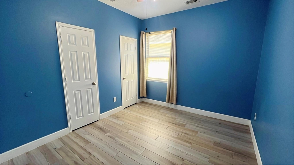 15822 Lost Anchor Way Lane - Photo 8