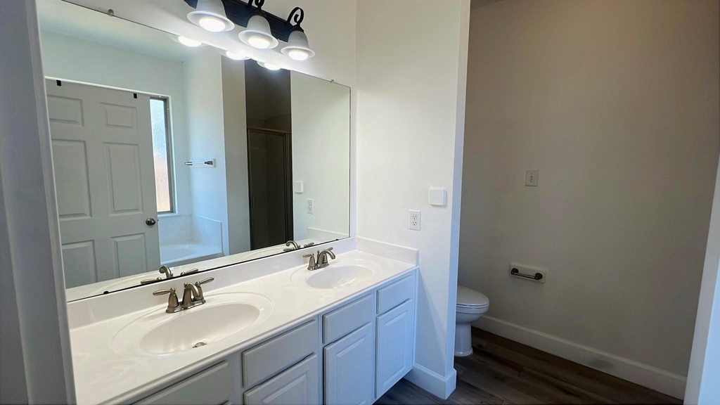 15822 Lost Anchor Way Lane - Photo 11