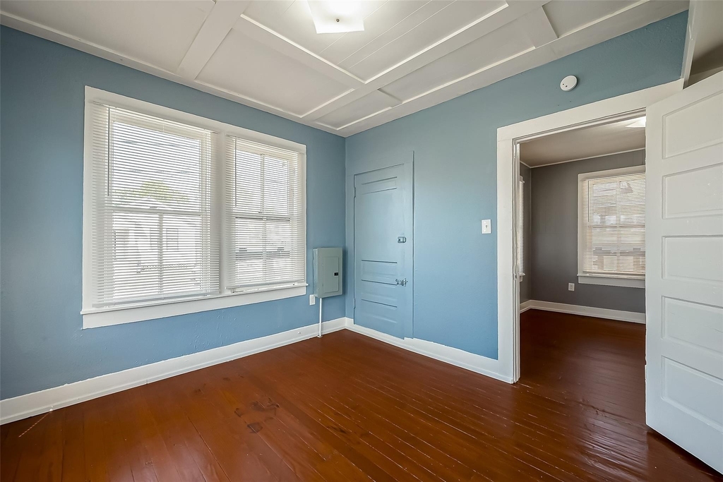 2611 Tierwester Street - Photo 11