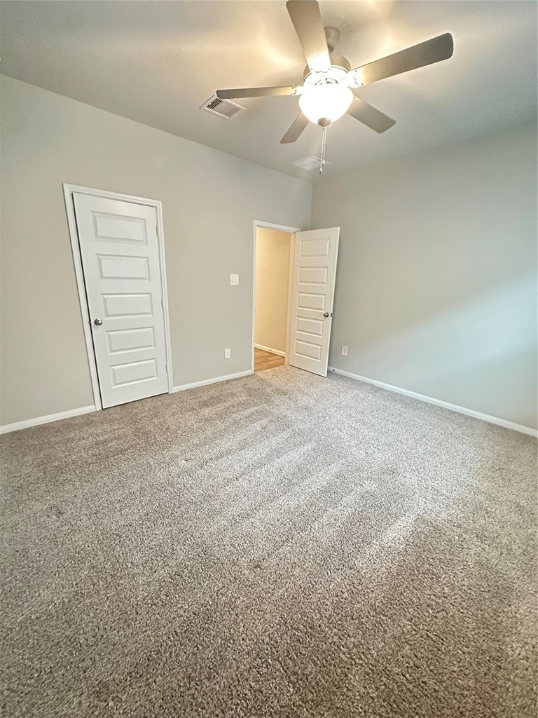 3435 Dry Creek Dr - Photo 3