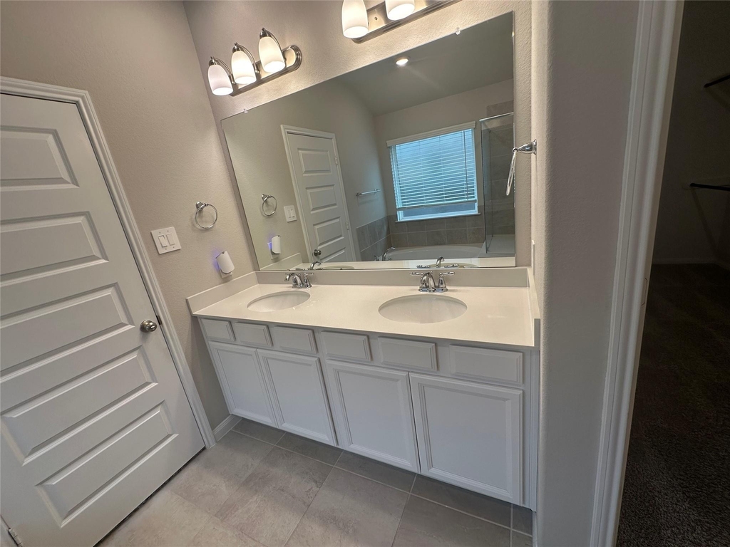 3435 Dry Creek Dr - Photo 4