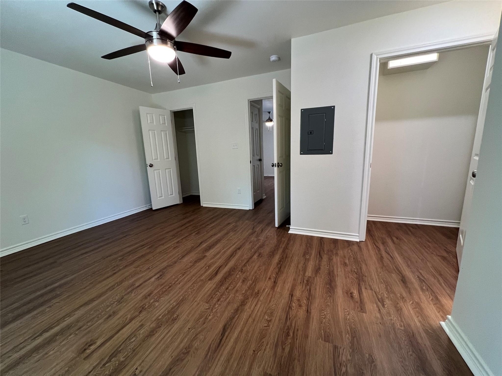 1231 Sycamore Avenue - Photo 8