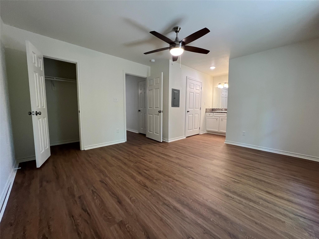 1231 Sycamore Avenue - Photo 7