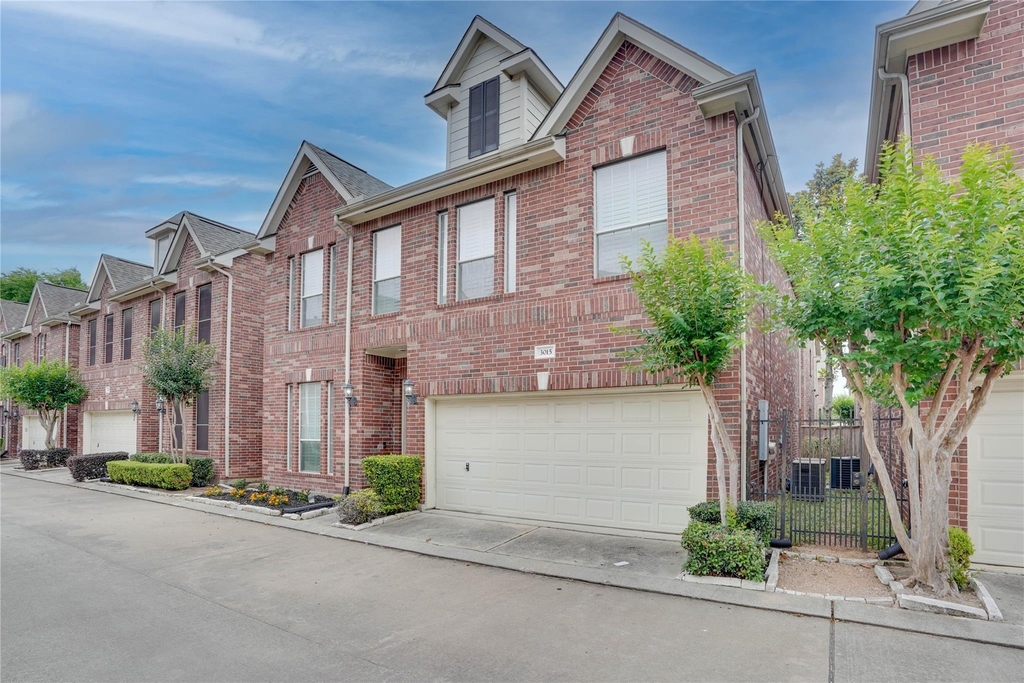 3015 W Park At Fairdale - Photo 1