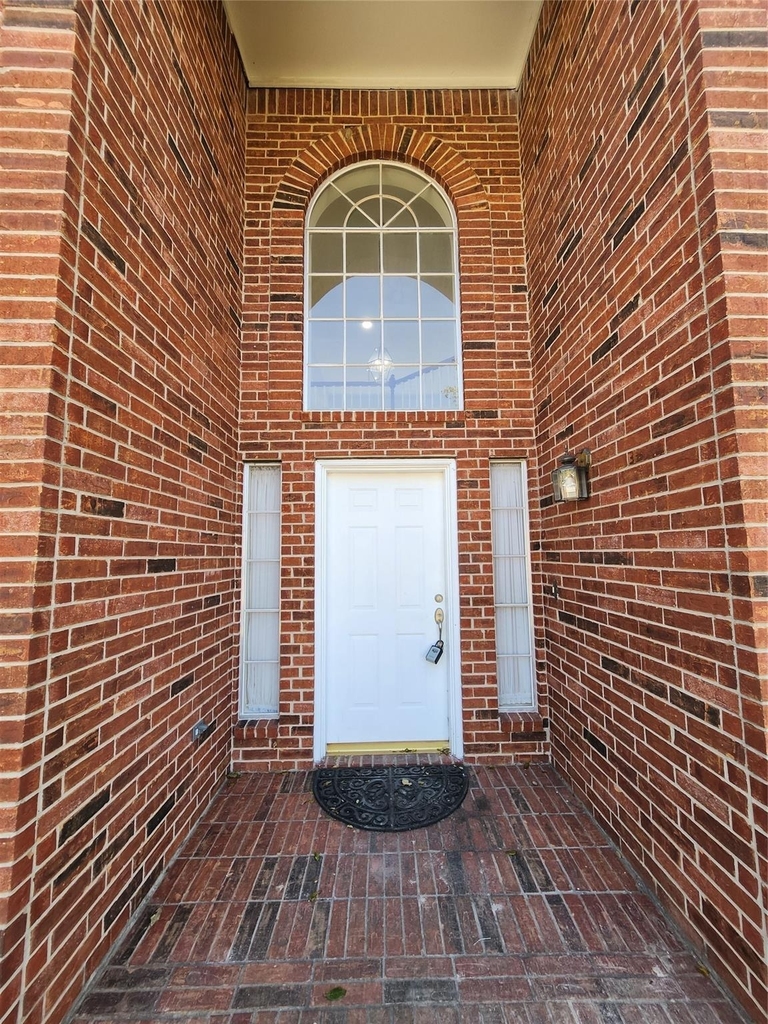 14335 Berrington Drive - Photo 32