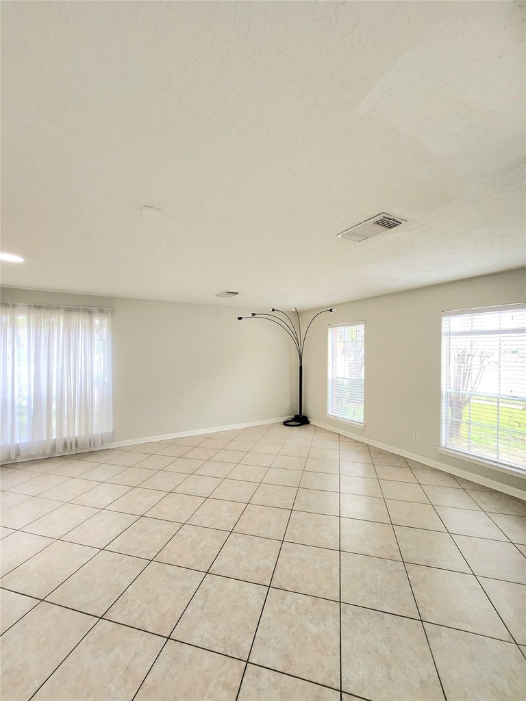 14335 Berrington Drive - Photo 24