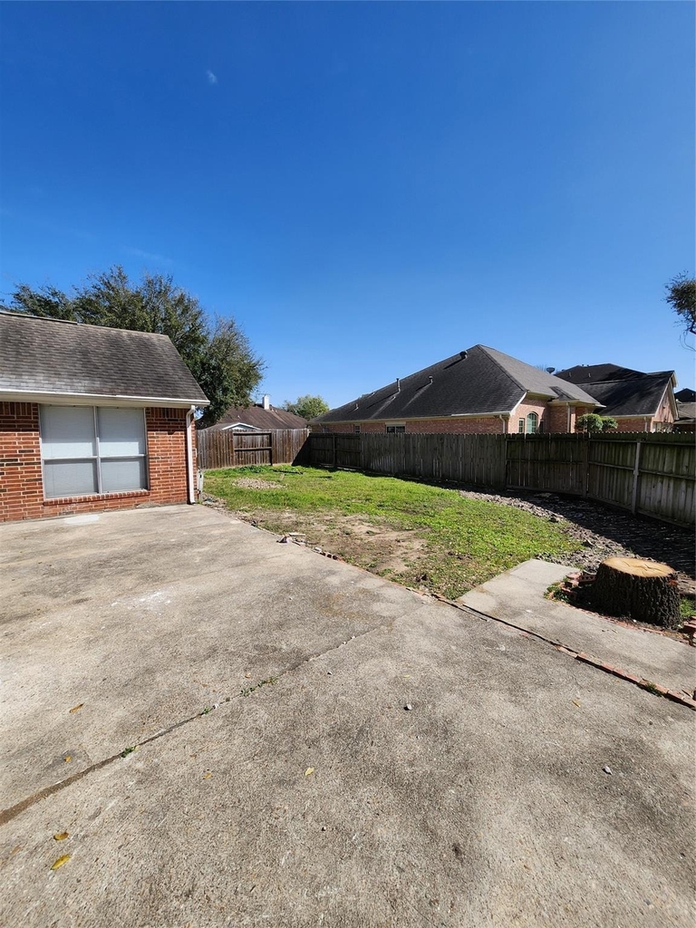 14335 Berrington Drive - Photo 31