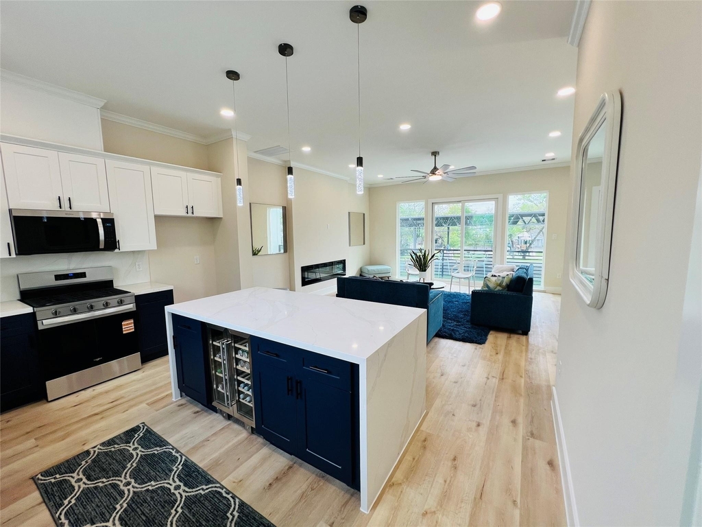 3229 Tuam Street - Photo 13