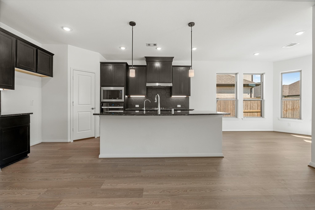 2610 Glacier Point Drive - Photo 5