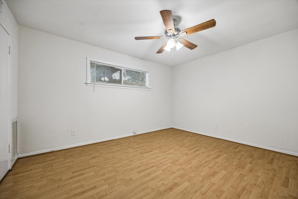 2206 Mason Street - Photo 8