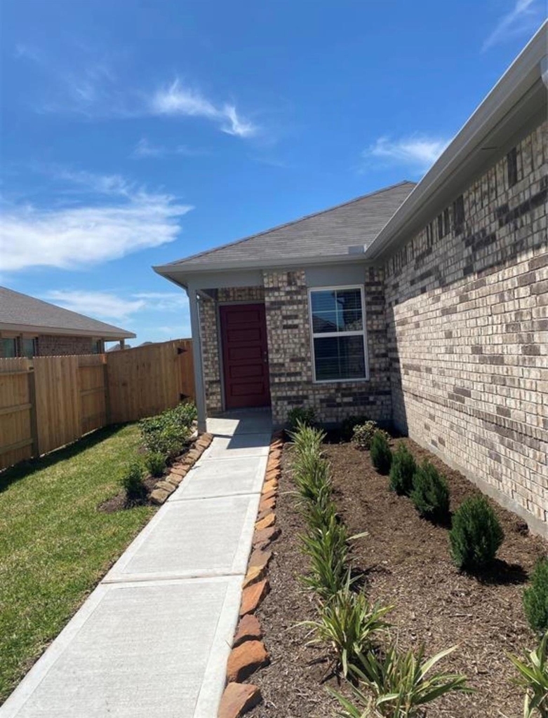 3119 Spanish Oak - Photo 1