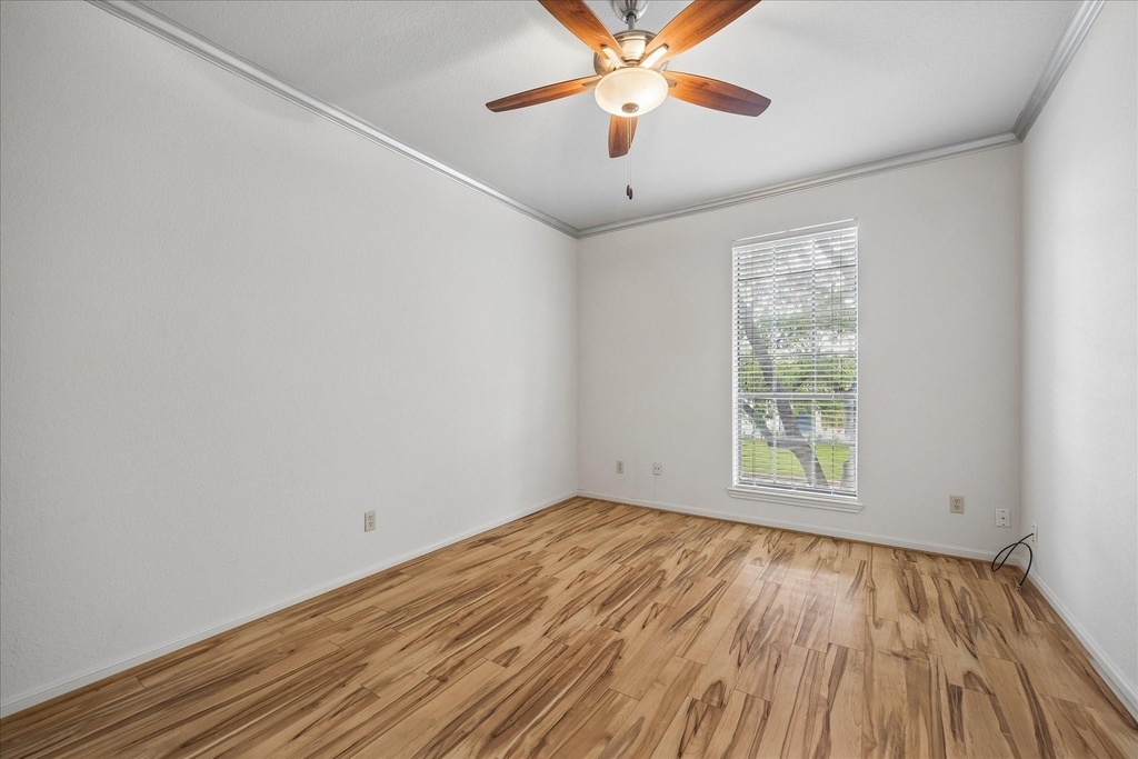 2475 Underwood Street - Photo 12