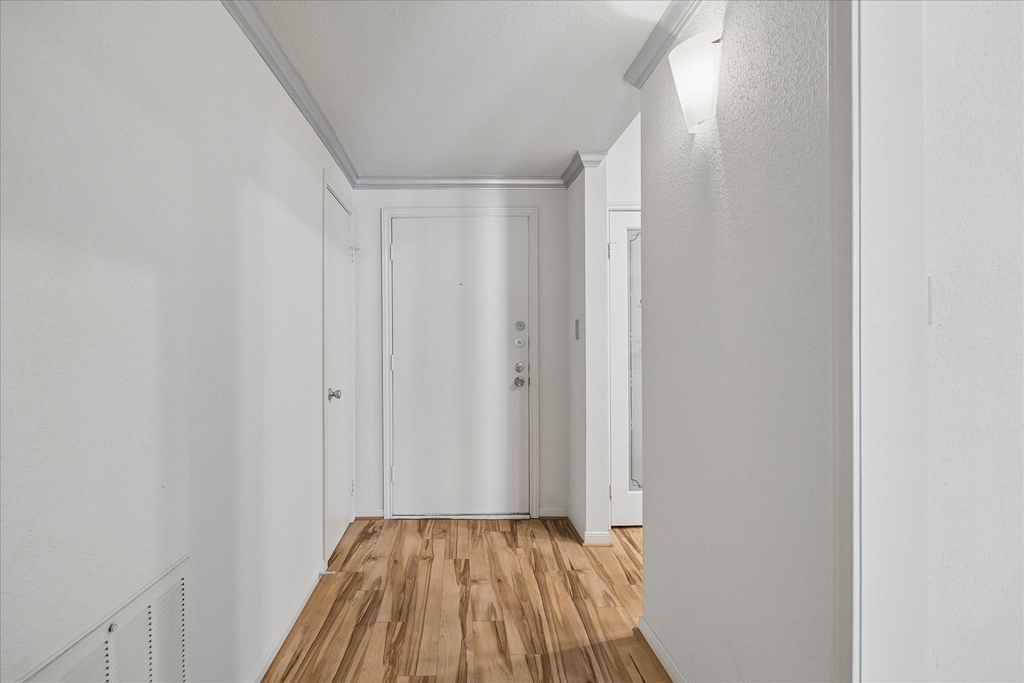 2475 Underwood Street - Photo 1