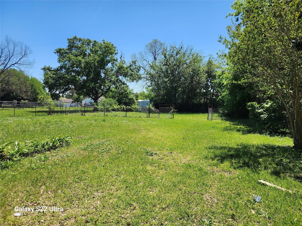 410 Rosamond Street - Photo 20