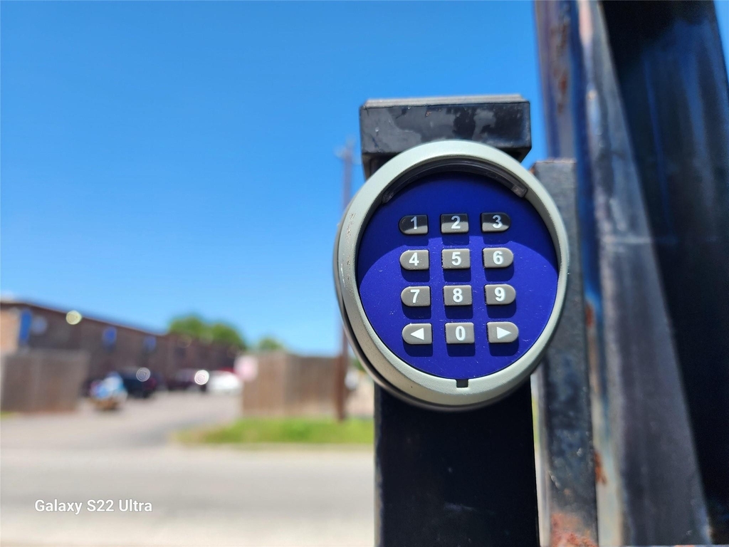 410 Rosamond Street - Photo 21