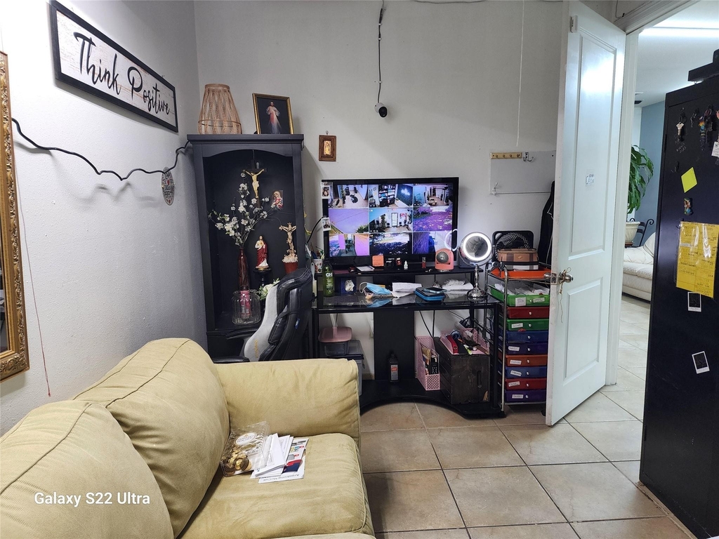 410 Rosamond Street - Photo 11