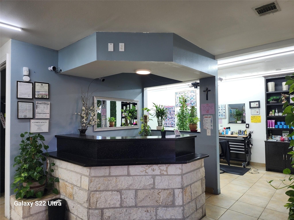 410 Rosamond Street - Photo 5