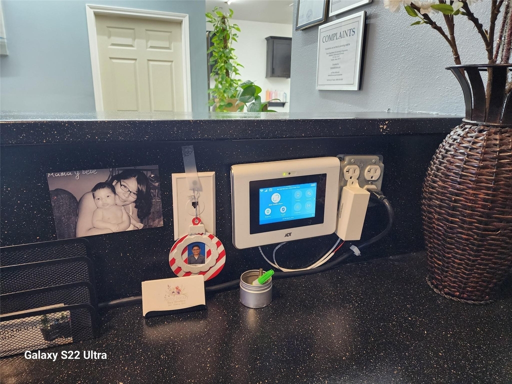 410 Rosamond Street - Photo 19