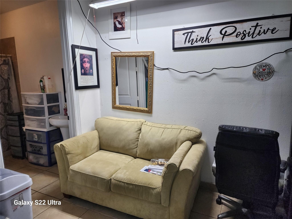 410 Rosamond Street - Photo 13