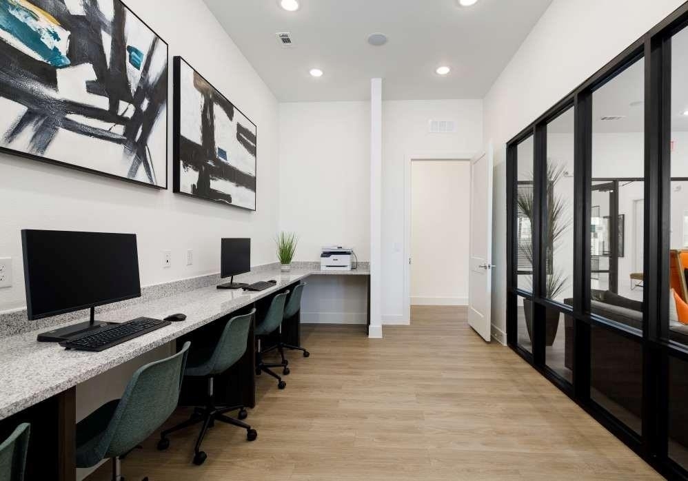13411 Fm-812 Road - Photo 15