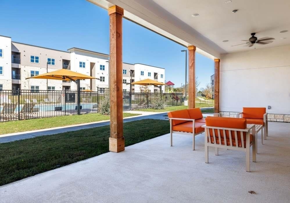 13411 Fm-812 Road - Photo 19