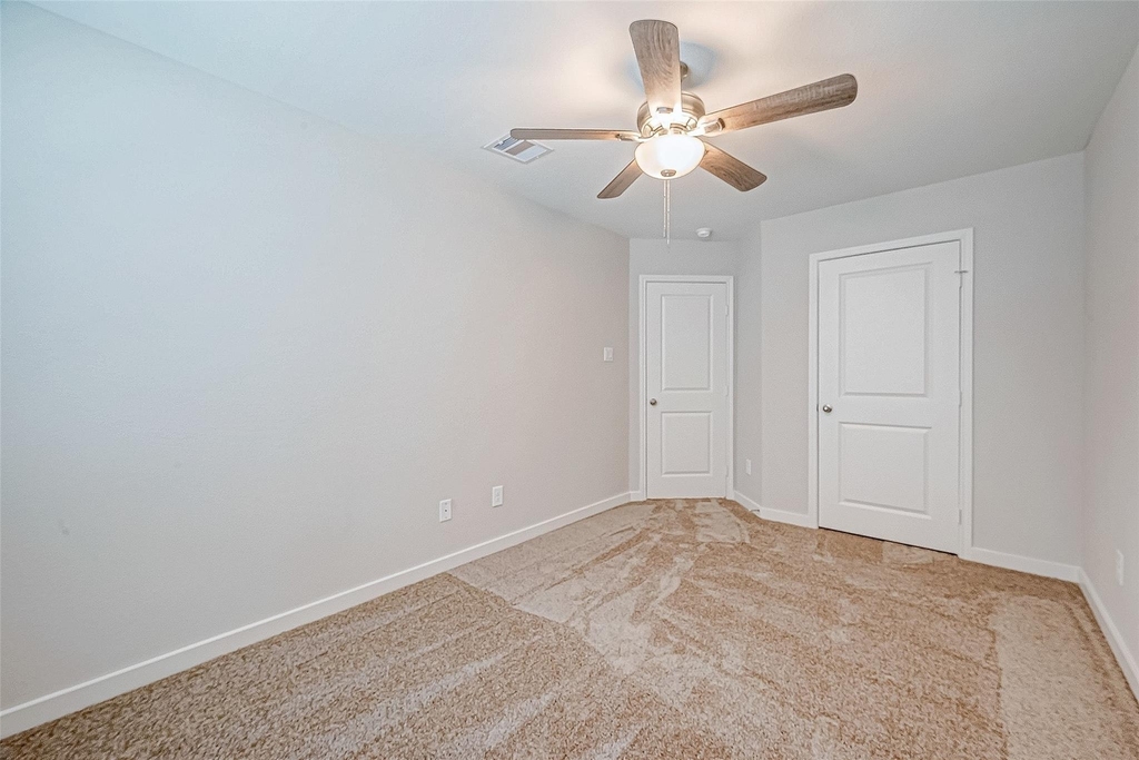1547 Revolution Way - Photo 22
