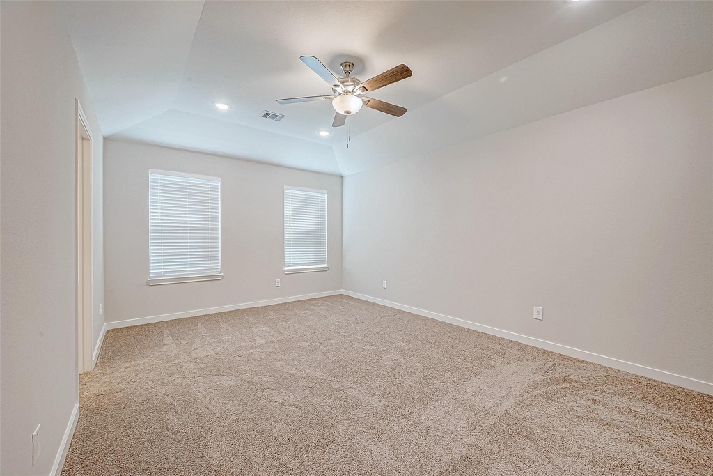 1547 Revolution Way - Photo 27