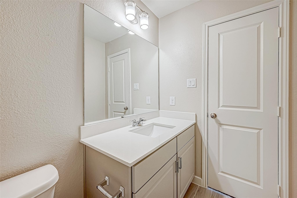 1547 Revolution Way - Photo 25
