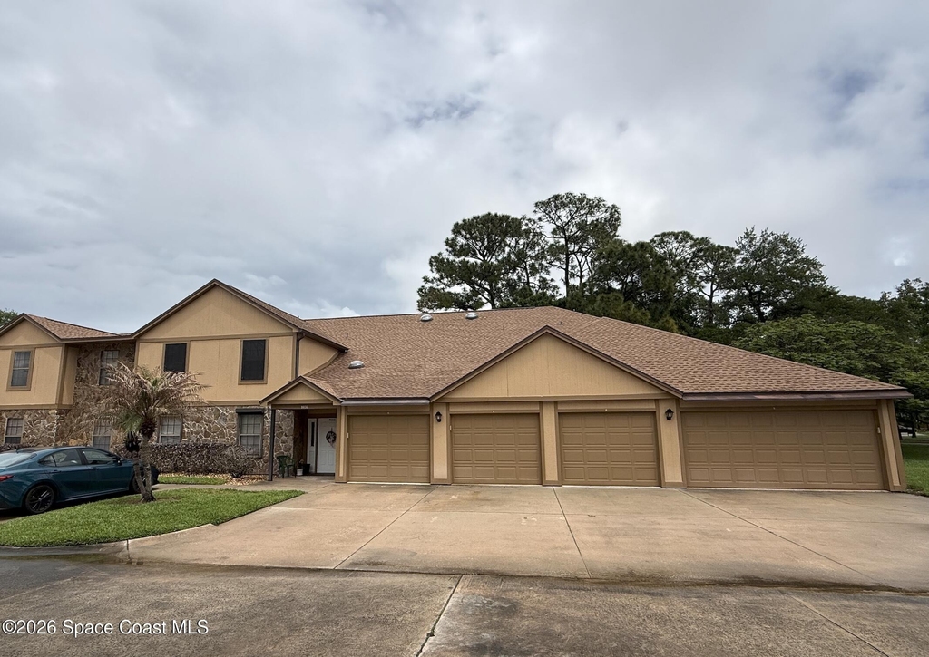 9032 Manchester Lane - Photo 0