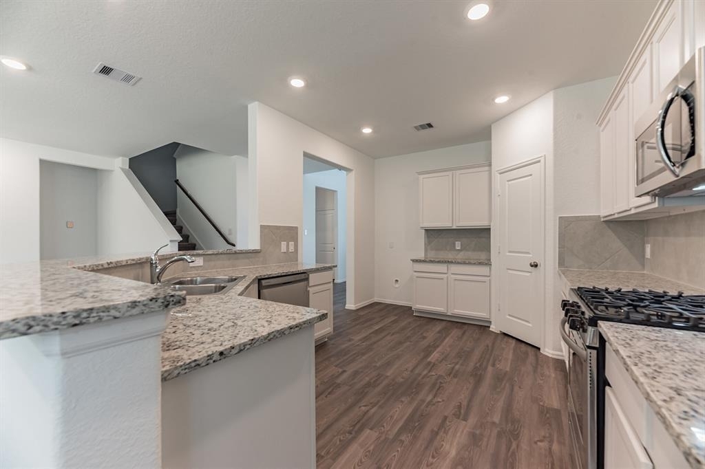 6016 Heritage Creek Lane - Photo 8