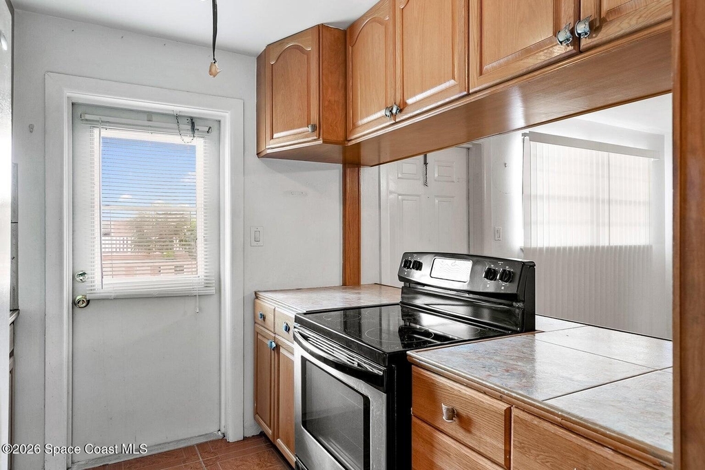 401 Monroe Avenue - Photo 18
