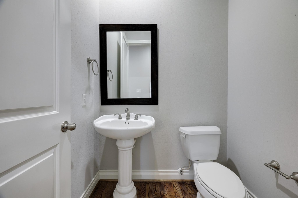 3245 Maxroy Street - Photo 13