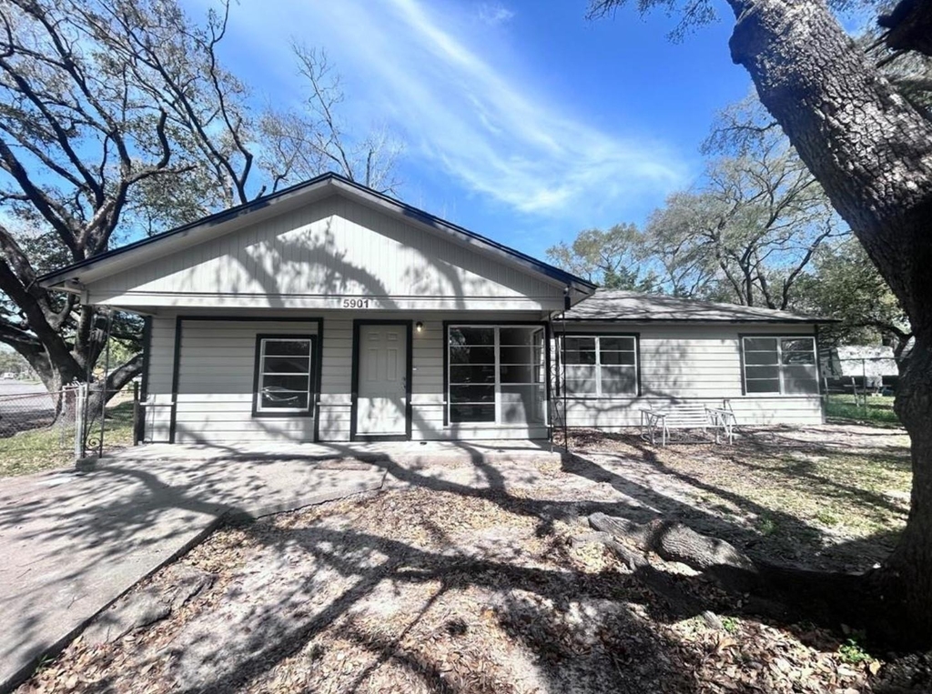 5901 Bretshire Drive - Photo 2