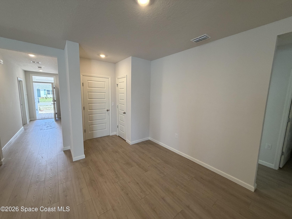 1434 Garabaldi Circle Se - Photo 14