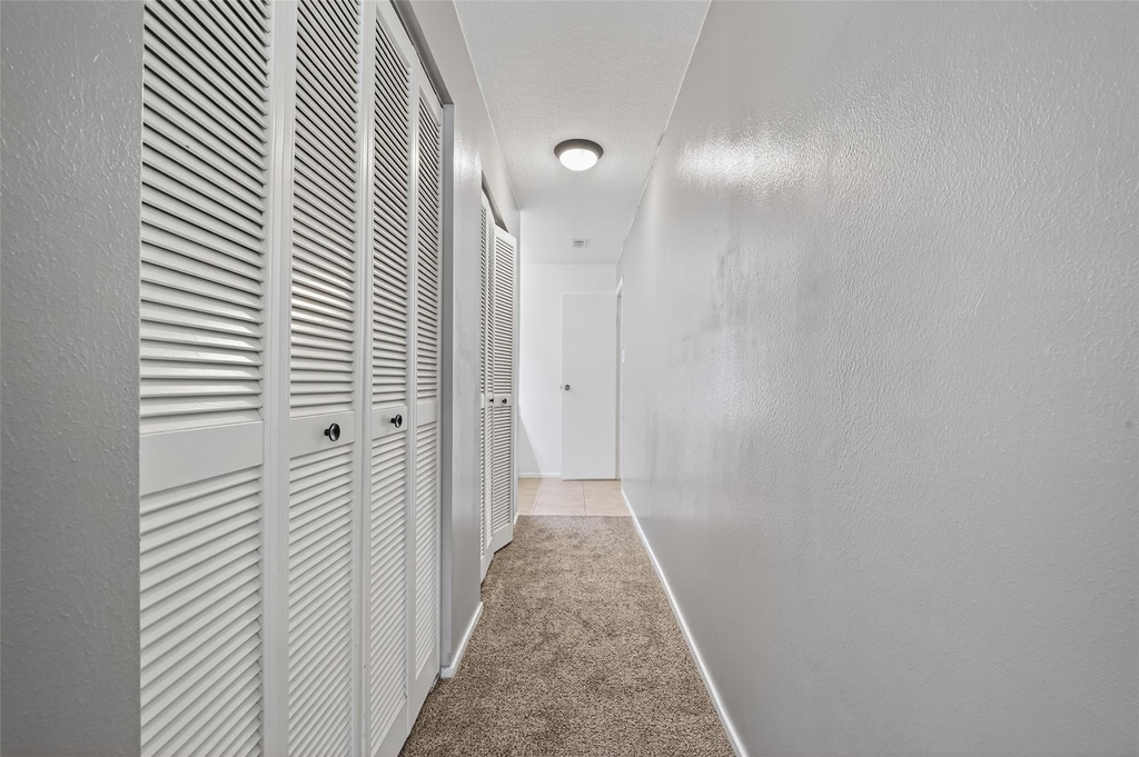 1106 E Red Cedar Circle - Photo 27
