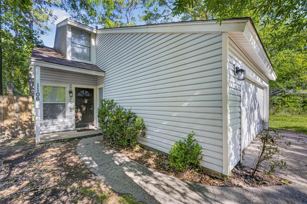 1106 E Red Cedar Circle - Photo 42