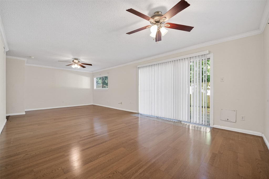 1106 E Red Cedar Circle - Photo 7