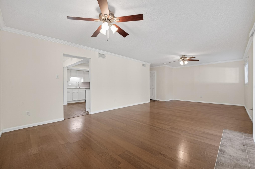1106 E Red Cedar Circle - Photo 6