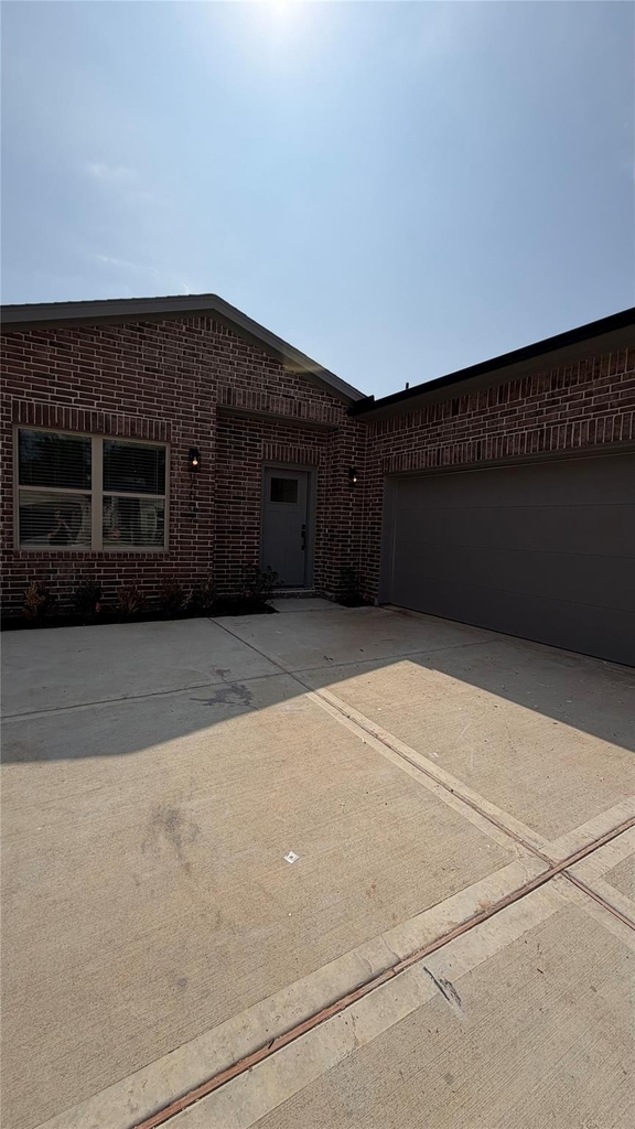 2615 Piemonte Avenue Cir - Photo 0