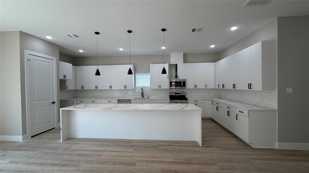 2615 Piemonte Avenue Cir - Photo 10
