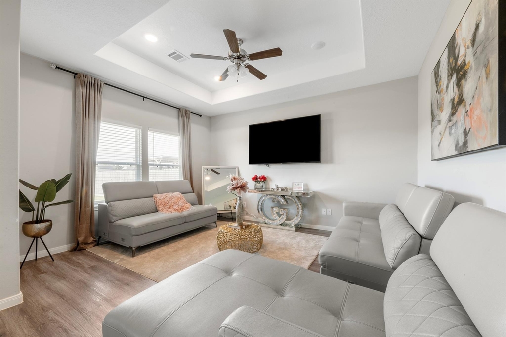 397 Road 5102 - Photo 2