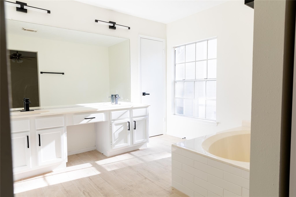 22 Cottage Grove Place - Photo 12