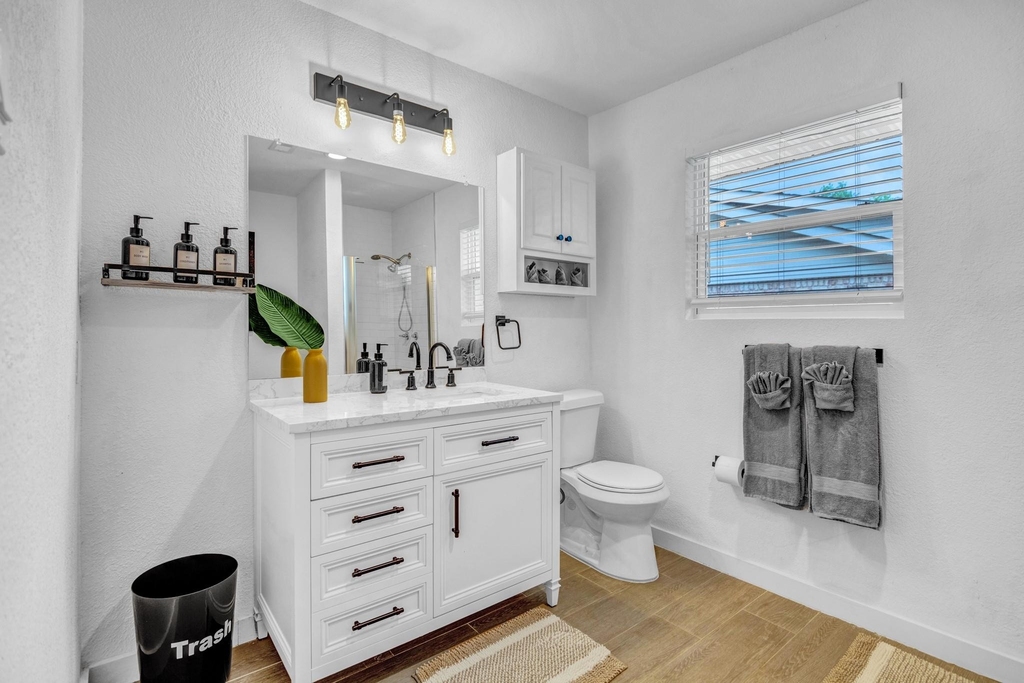 5918 Lattimer Drive - Photo 32