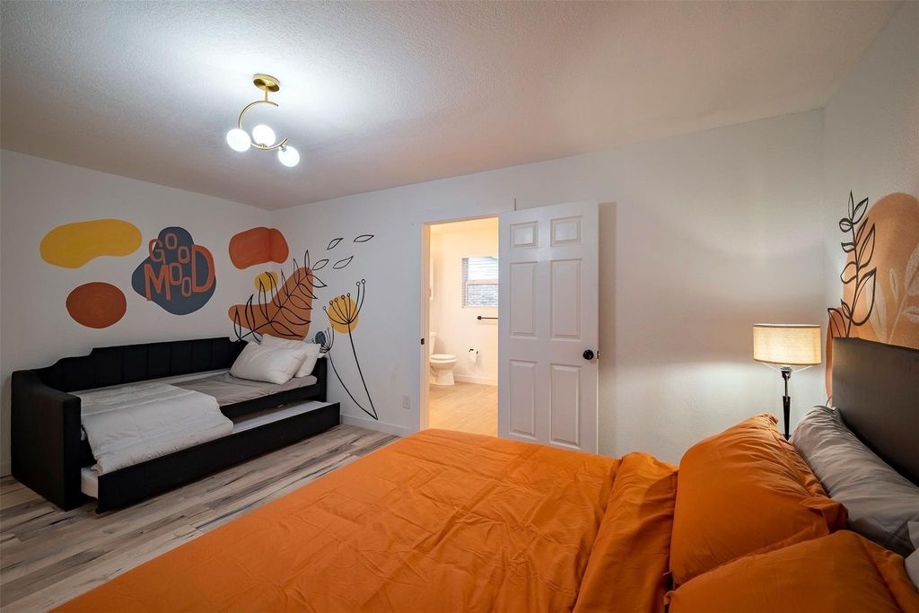 5918 Lattimer Drive - Photo 17