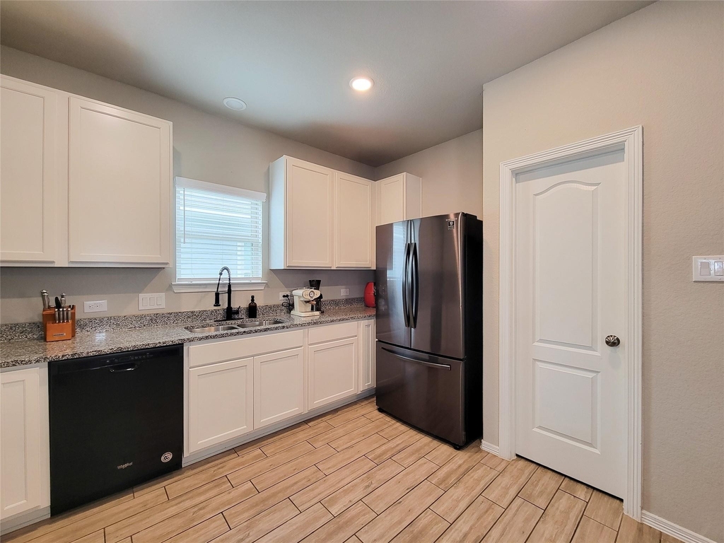 24802 Winema Woods Lane - Photo 13