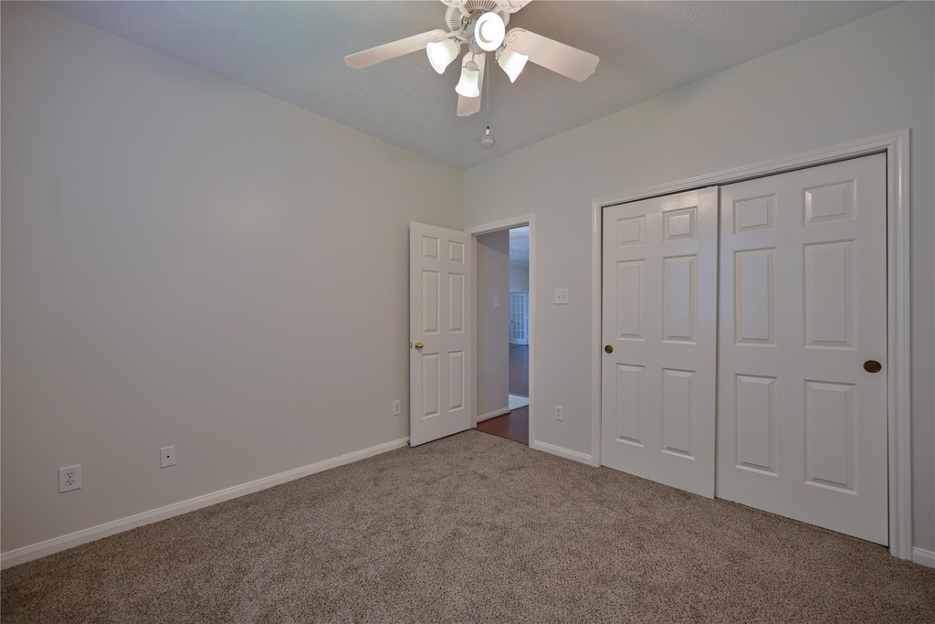 6715 Village Bridge Drive - Photo 14