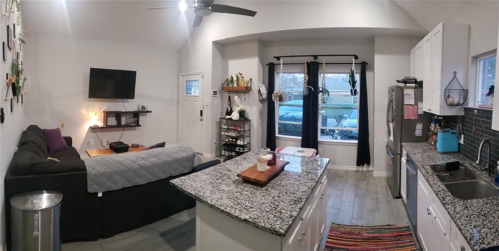 11891 Nelwood Street - Photo 2