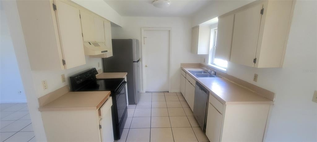 495 Fort Smith Boulevard - Photo 4