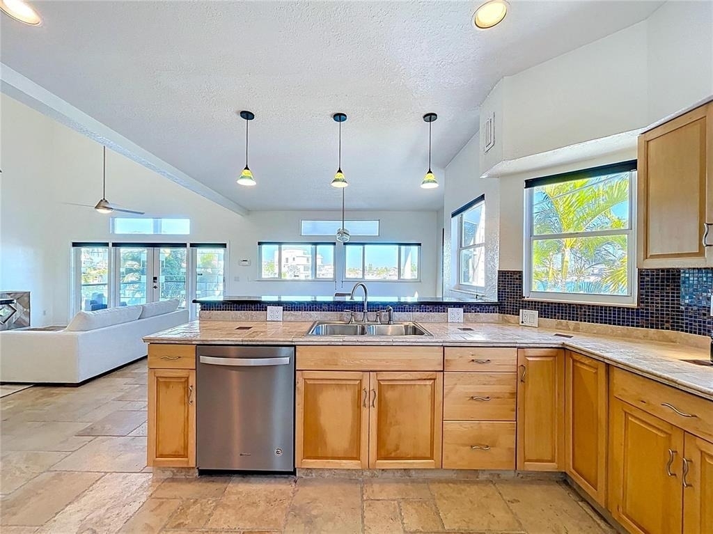 8485 Blind Pass Drive - Photo 11