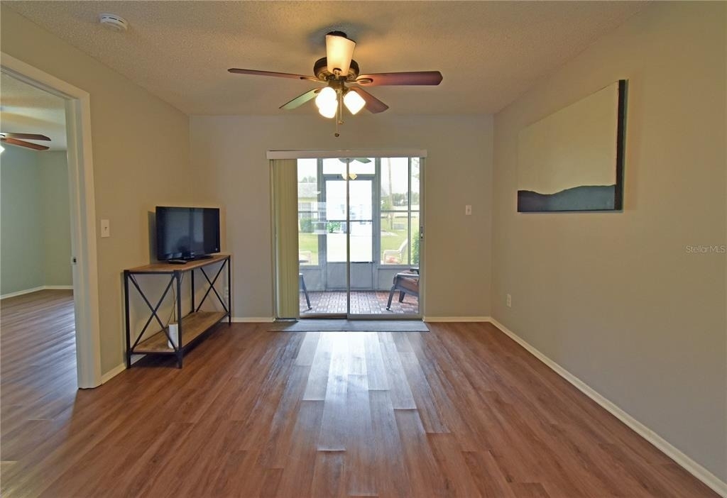 3683 Trophy Boulevard - Photo 9
